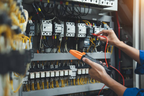 Best Circuit Breaker Repair  in Fairview Shores, FL